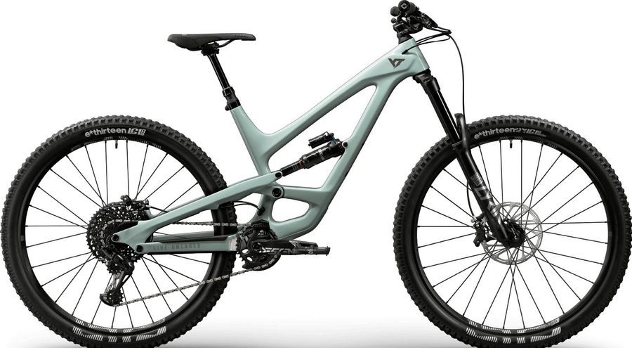 YT CAPRA Pro 29 2020