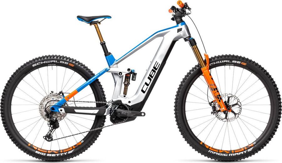 CUBE STEREO HYBRID 140 HPC ACTIONTEAM 625 KIOX 2021