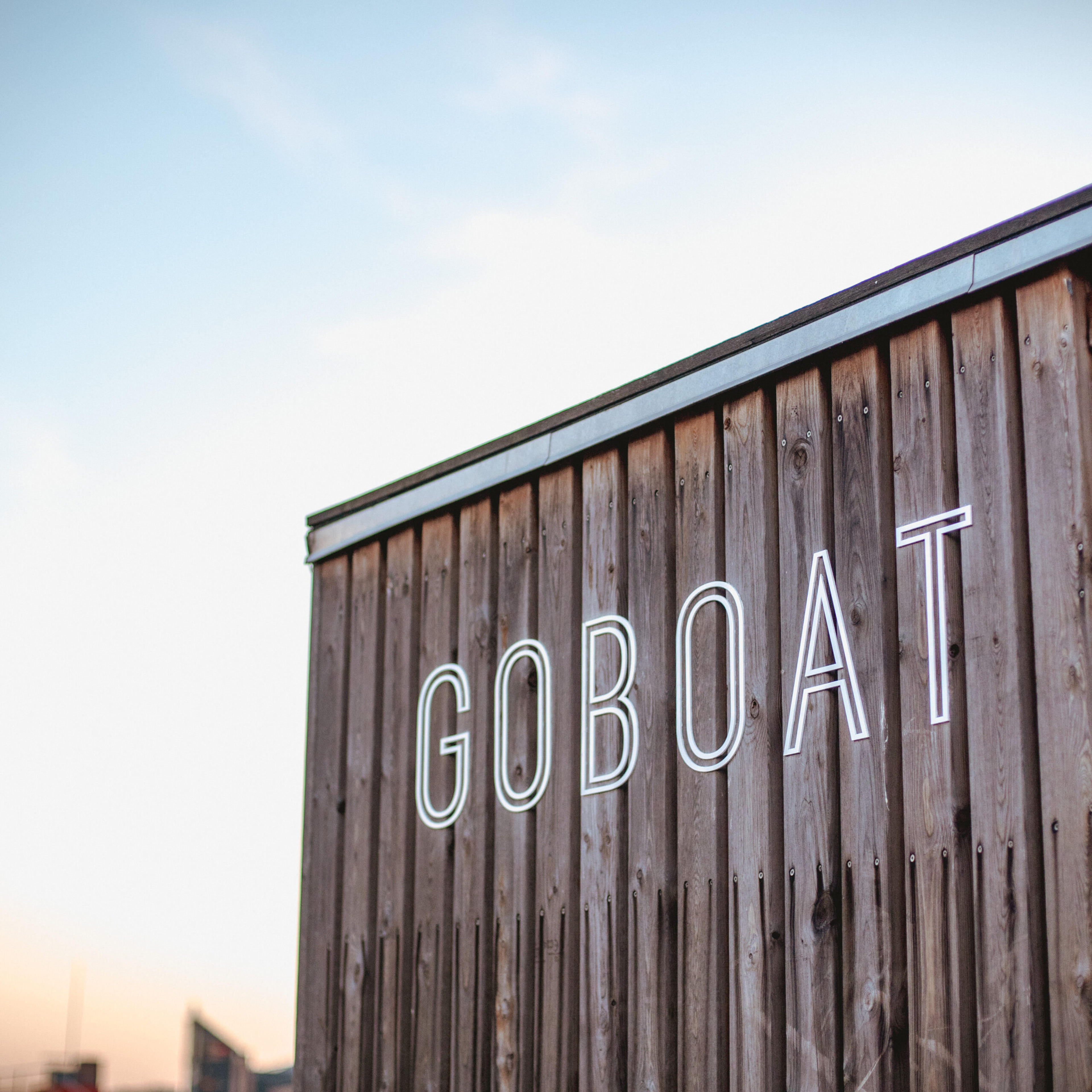 GoBoat logo