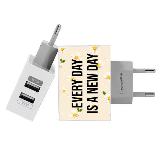 Customized Dual Usb Wall Charger for iPhone and Android - Carregador Personalizado iPhone/Android Duplo USB de Parede Gocase - Novo Dia by Niina Secrets (EU plug compatible)