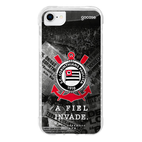 Capinha para celular  Corinthians - A Fiel Invade - 50 Anos da Invasão