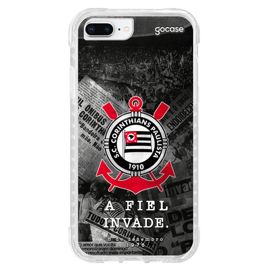 Capinha para celular  Corinthians - A Fiel Invade - 50 Anos da Invasão