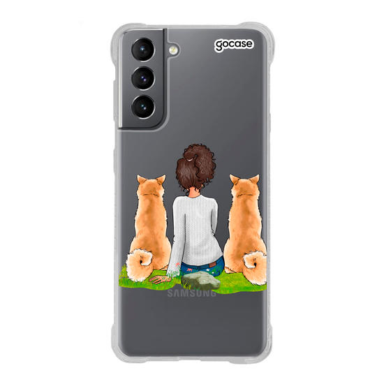 Capinha para celular Garota Com 2 Pets