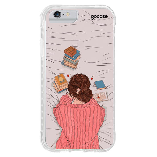 Capinha para celular  Garota Leitora na Cama