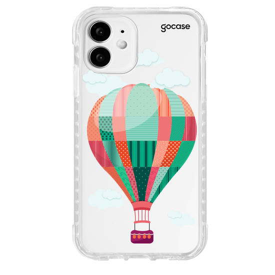 Capinha para celular Viajando nas Nuvens