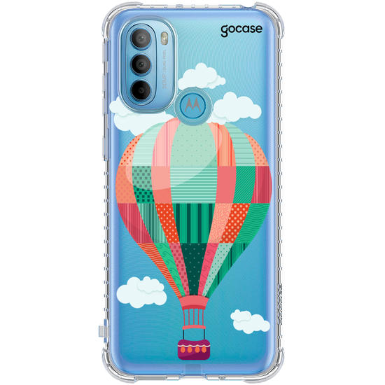 Capinha para celular Viajando nas Nuvens