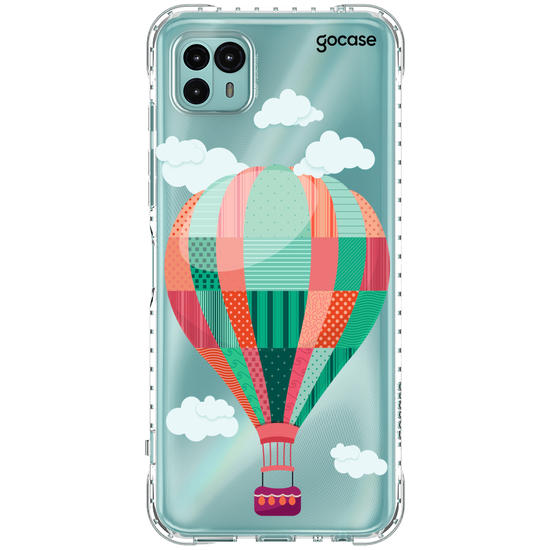 Capinha para celular Viajando nas Nuvens