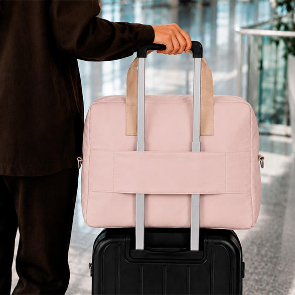 Compartimento interno acolchoado para notebook até 14" e bolsos organizadores da Bolsa Joy Pro