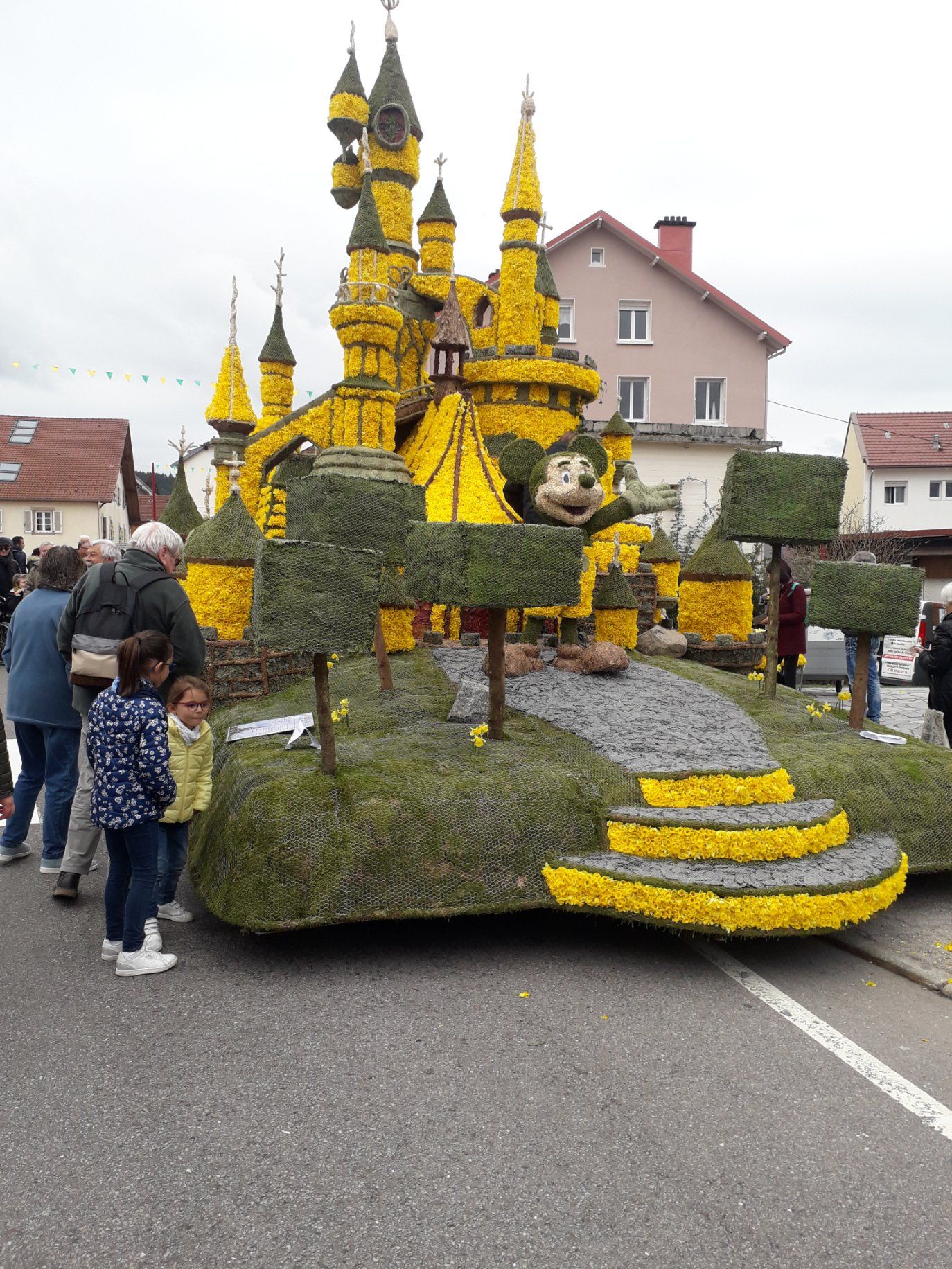 Locations du Lac-LA FETE DES JONQUILLES