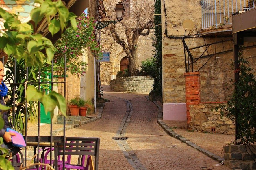 Village médiéval perché du Castellet