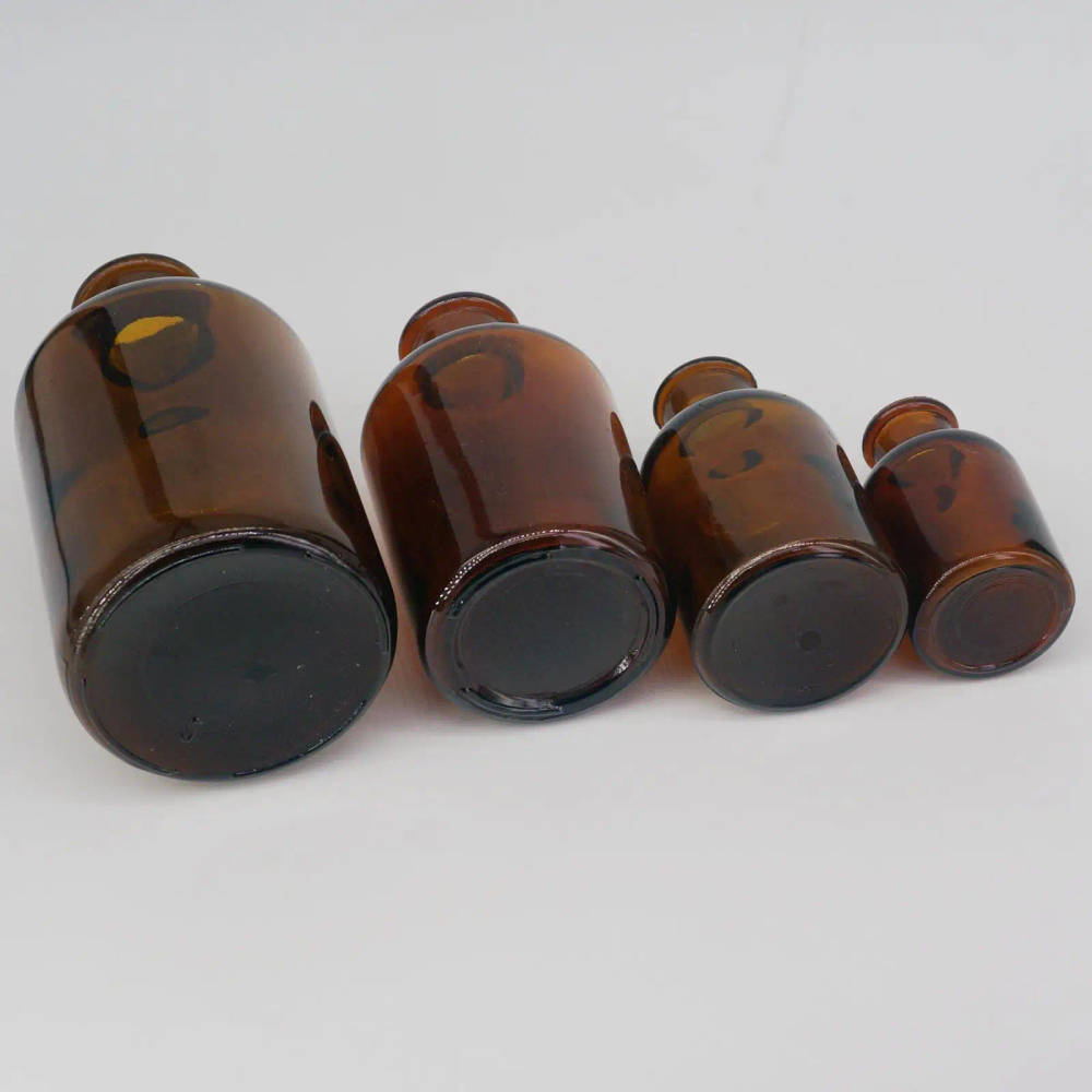 Brown Glass Narrow Mouth Bottles with Stopper - Laboratory Storage Solutions Durable, brown glass laboratory bottles with stopper, available in 60ml to 2500ml capacities. Suitable for storing chemicals and substances in educational and research settings. Durable, brown glass laboratory bottles with stopper, available in 60ml to 2500ml capacities. Suitable for storing chemicals and substances in educational and research settings. Brown Glass Narrow Mouth Bottles with Stopper - Laboratory Storage Solutions - Image 6