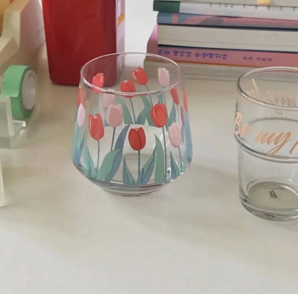 High Borosilicate Glass Can-Shaped Drinkware - Durable Coffee Mug, Tea Cup, and Wine Glass Durable, high borosilicate glass drinkware in a unique can shape, ideal for coffee, tea, and wine. Durable, high borosilicate glass drinkware in a unique can shape, ideal for coffee, tea, and wine. High Borosilicate Glass Can-Shaped Drinkware - Durable Coffee Mug, Tea Cup, and Wine Glass