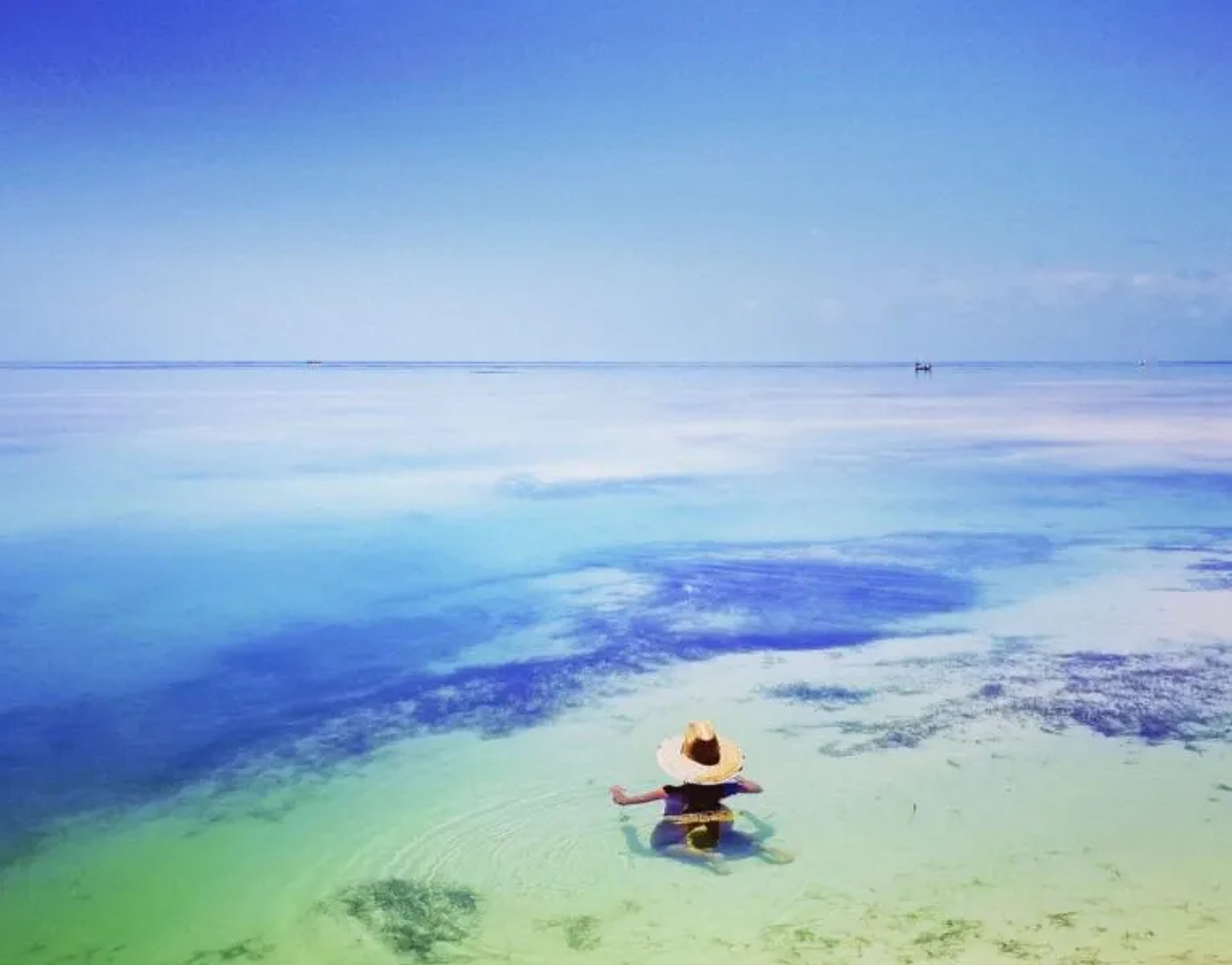 Hopping Sandbars In Key West - Image 4