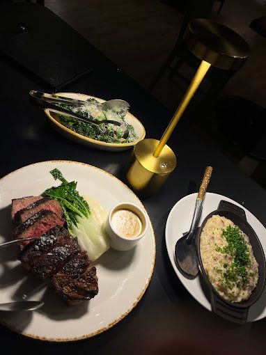 Derricks Steak Dinner