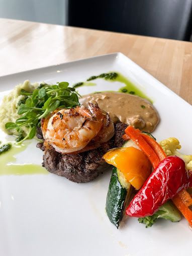 Gulfstream Steak and Seafood