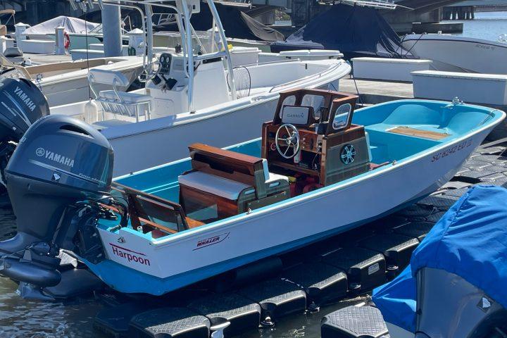 Boston Whaler - Harpoon