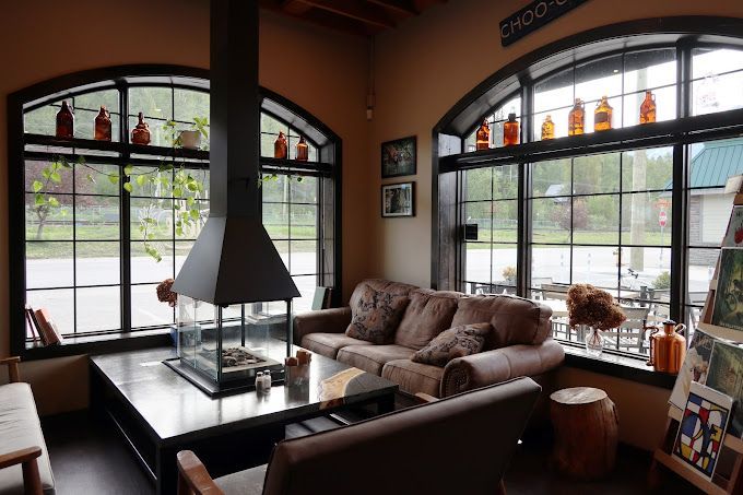 La Baguettte Fire Place