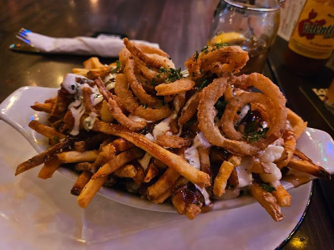 Leos Poutine
