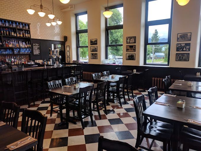 Old School Eatery Dining Room