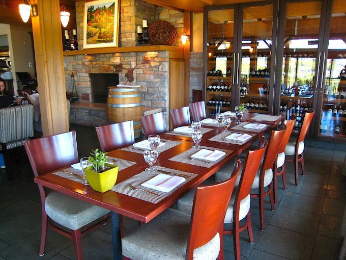 Old Vines Dining Room