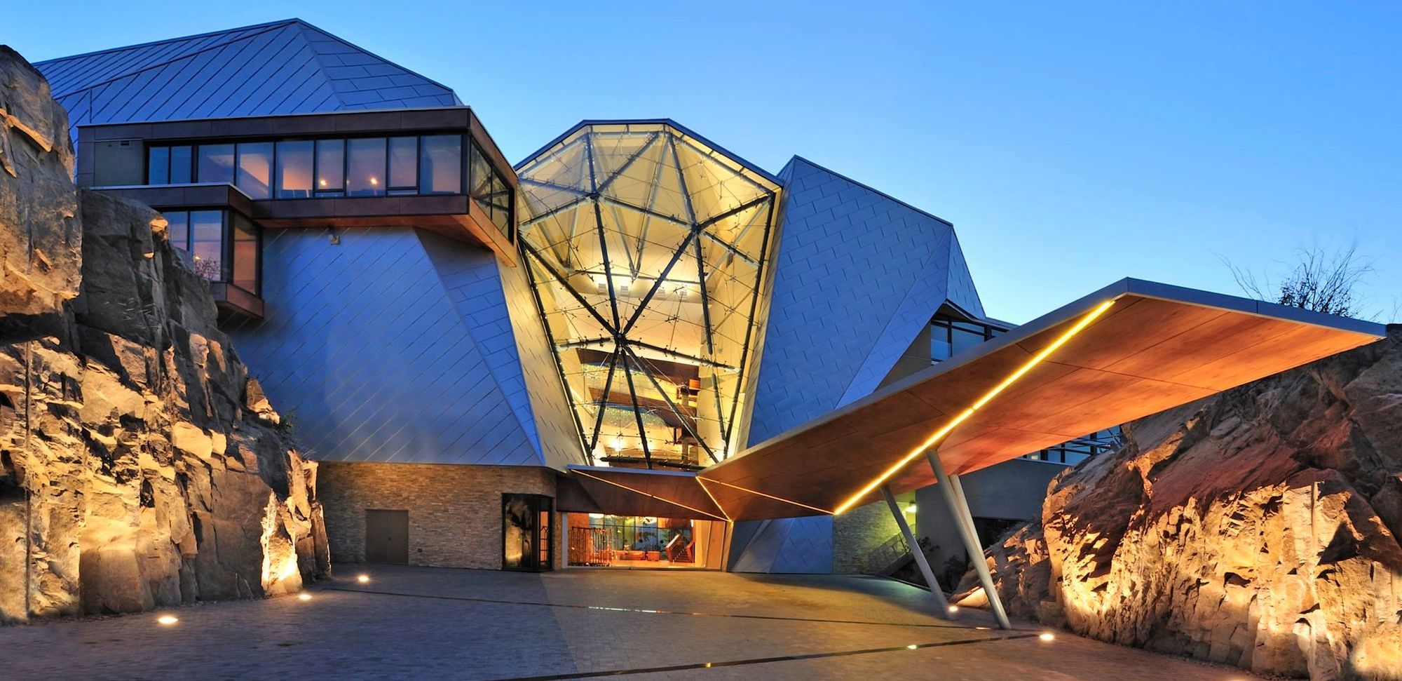 Sparkling Hill Resort