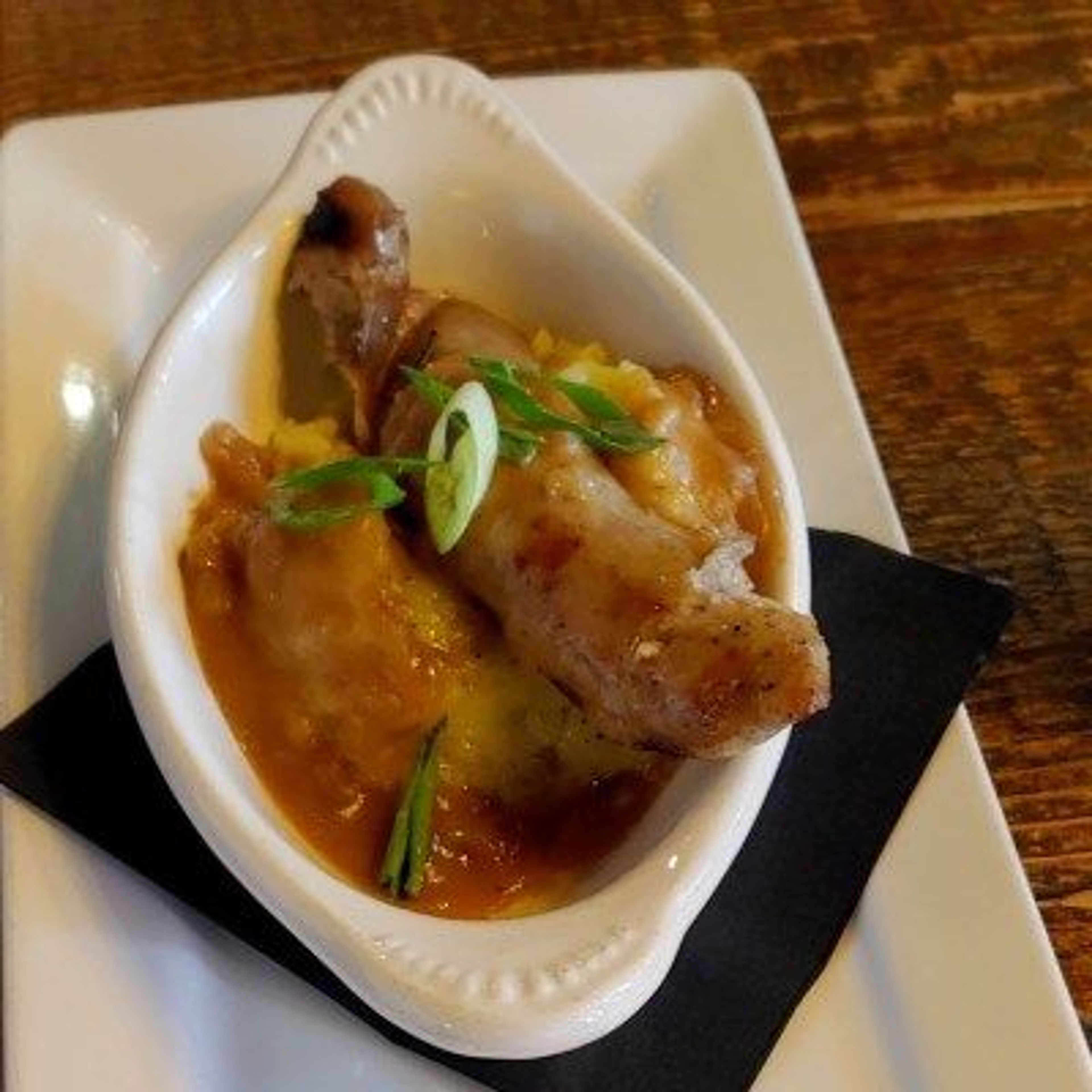 Cincinnati Christmas Streetcar Food Tour - Image 4