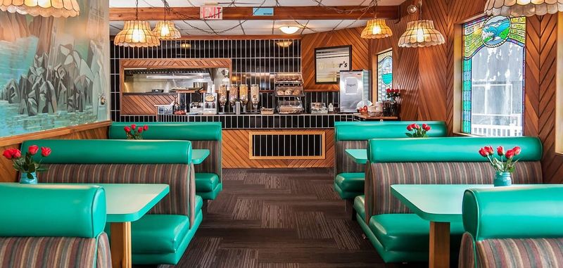 Stoke Hotel Revelstoke 