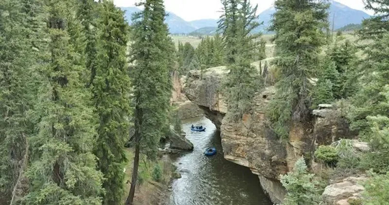 Mountain Waters rafting on the Piedra River