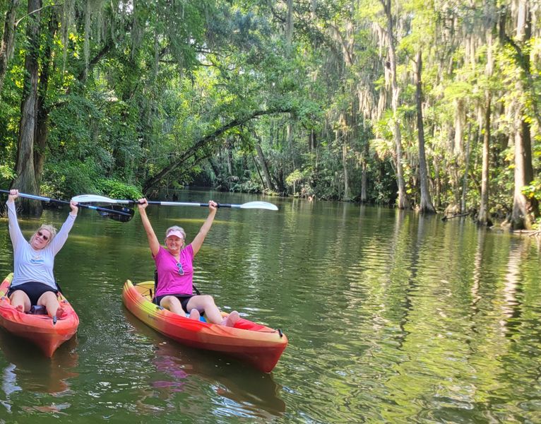 Paddle with friends