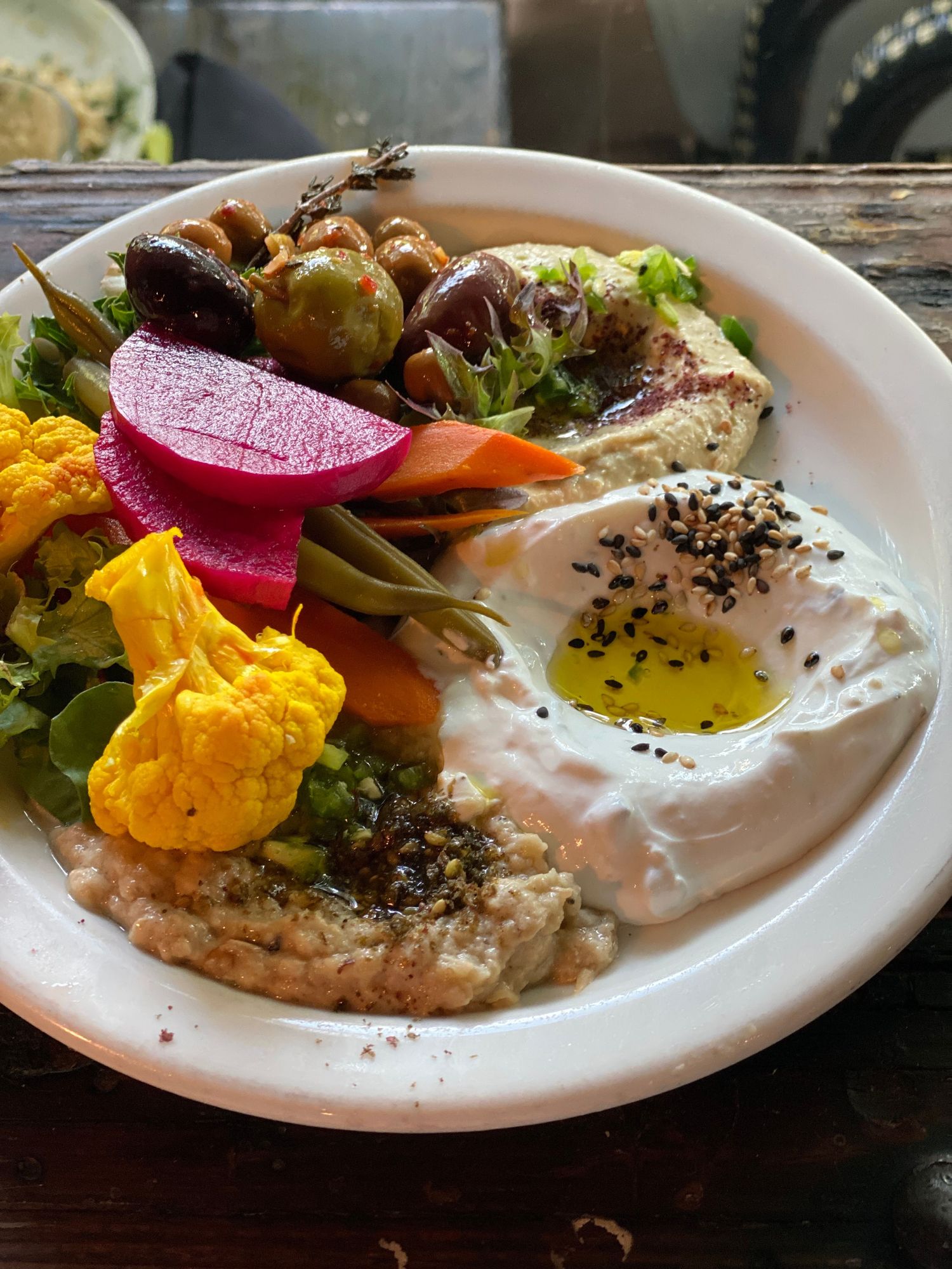 plate of hummus and vegetables