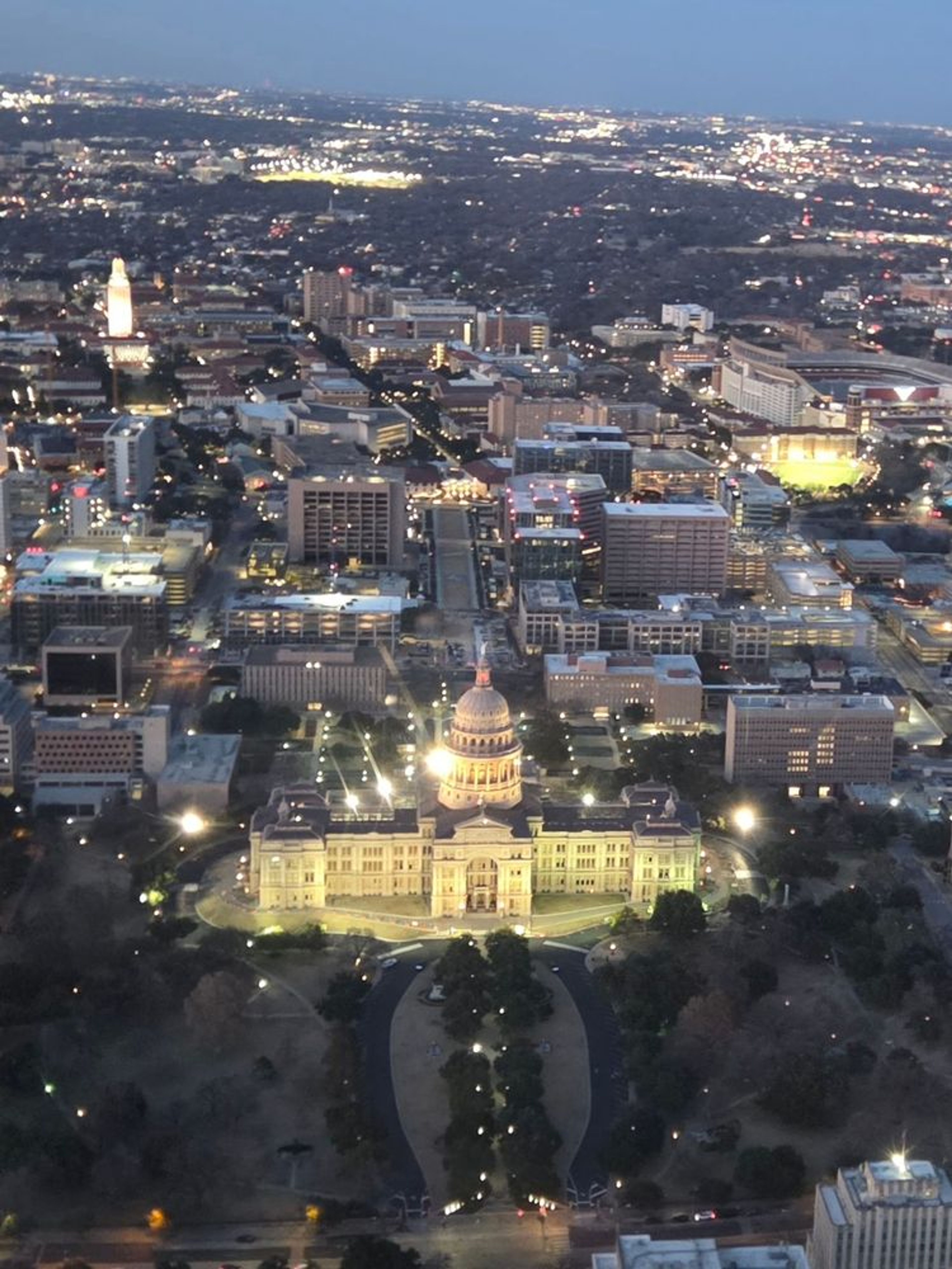 Austin Sunset Helicopter Tour - Image 4