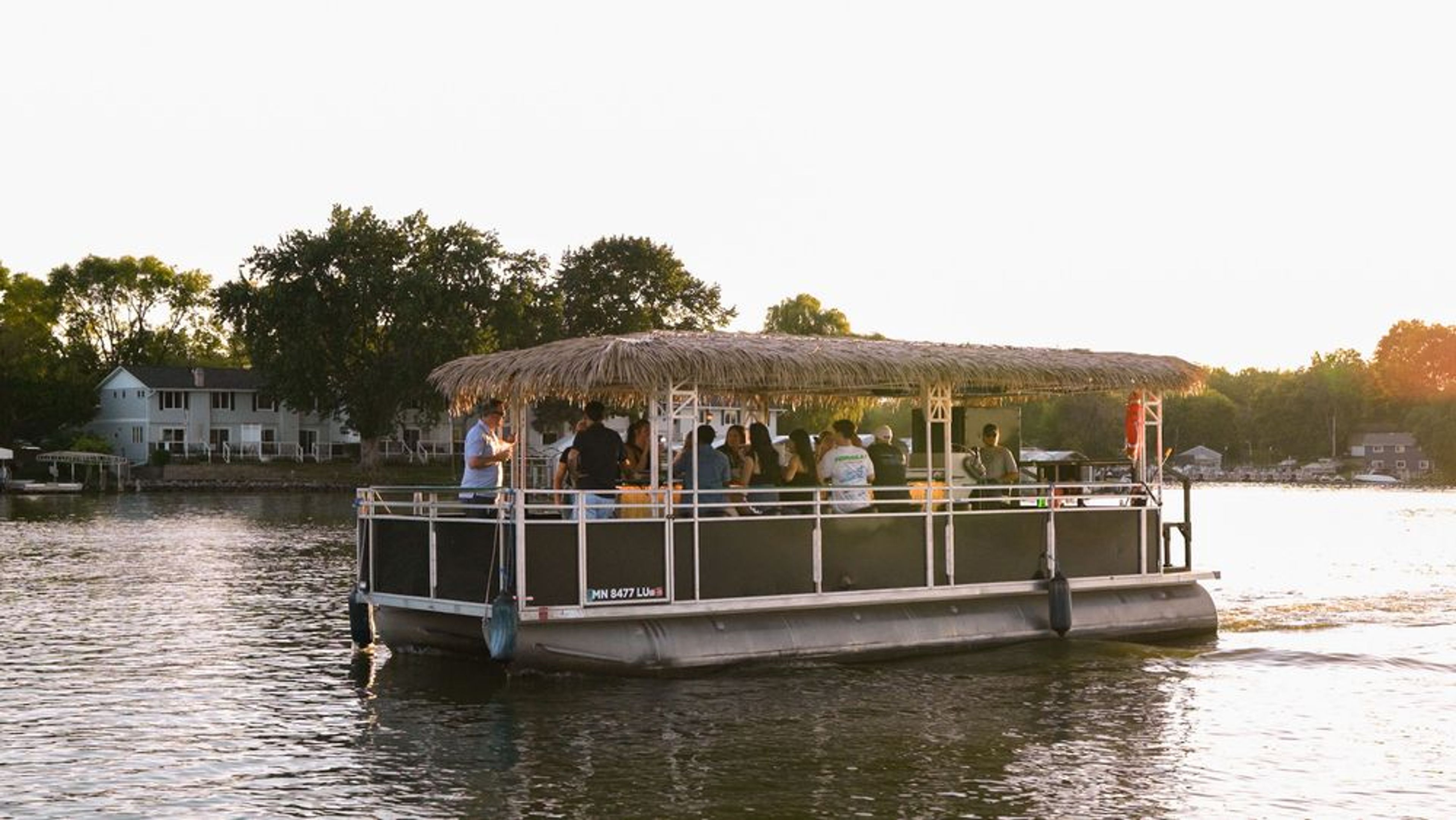 Large TikiTap-Spring Park Lake Minnetonka  - Image 3