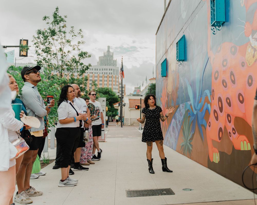 La Zona  Cultural E-Bike Tour | Market Square & Public Art - Image 2