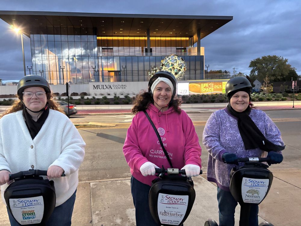 De Pere Downtown & Fox River Segway Tour - Image 1