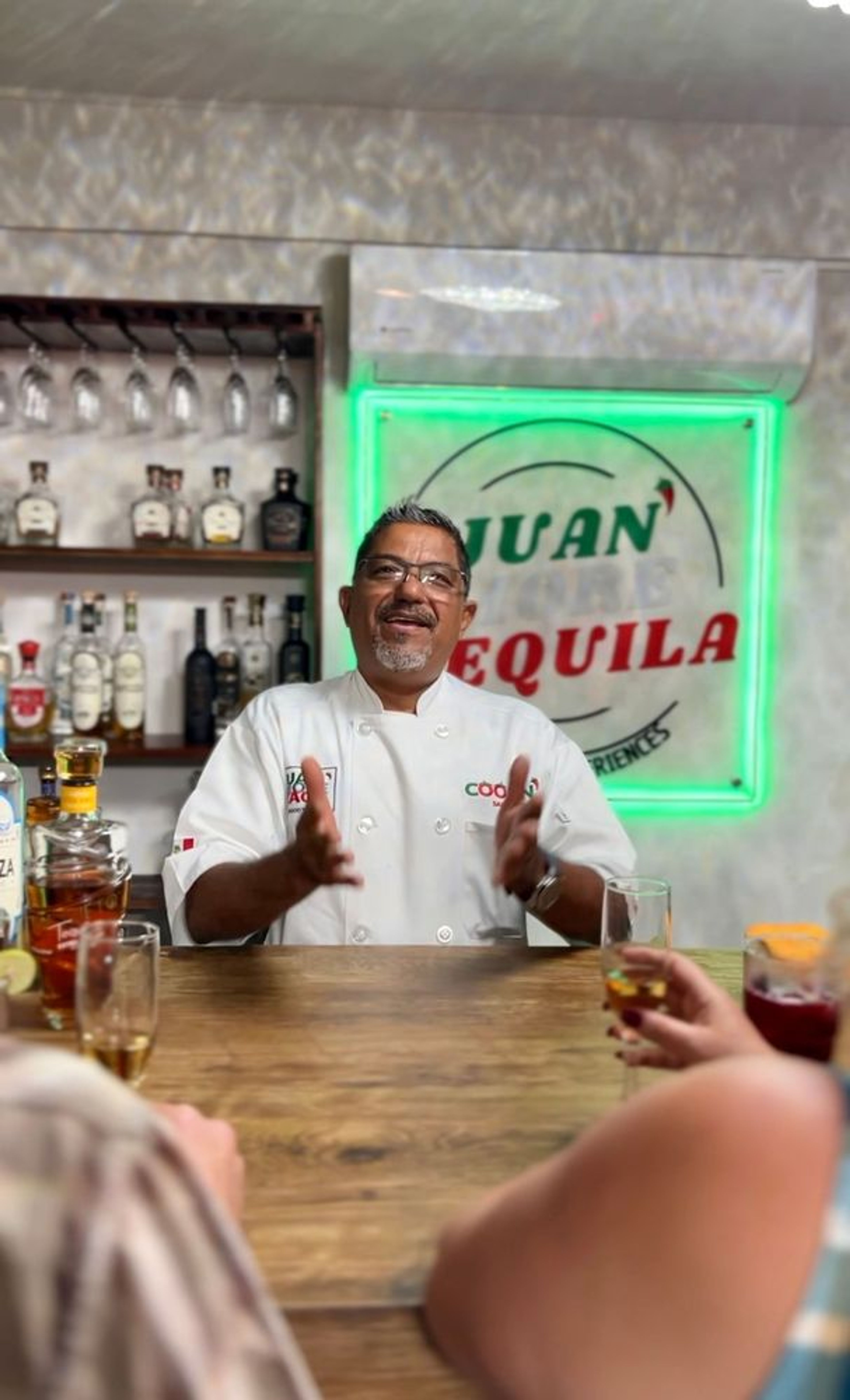 San Jose del Cabo Private Evening Taco Tour, Lively Sights - Image 3