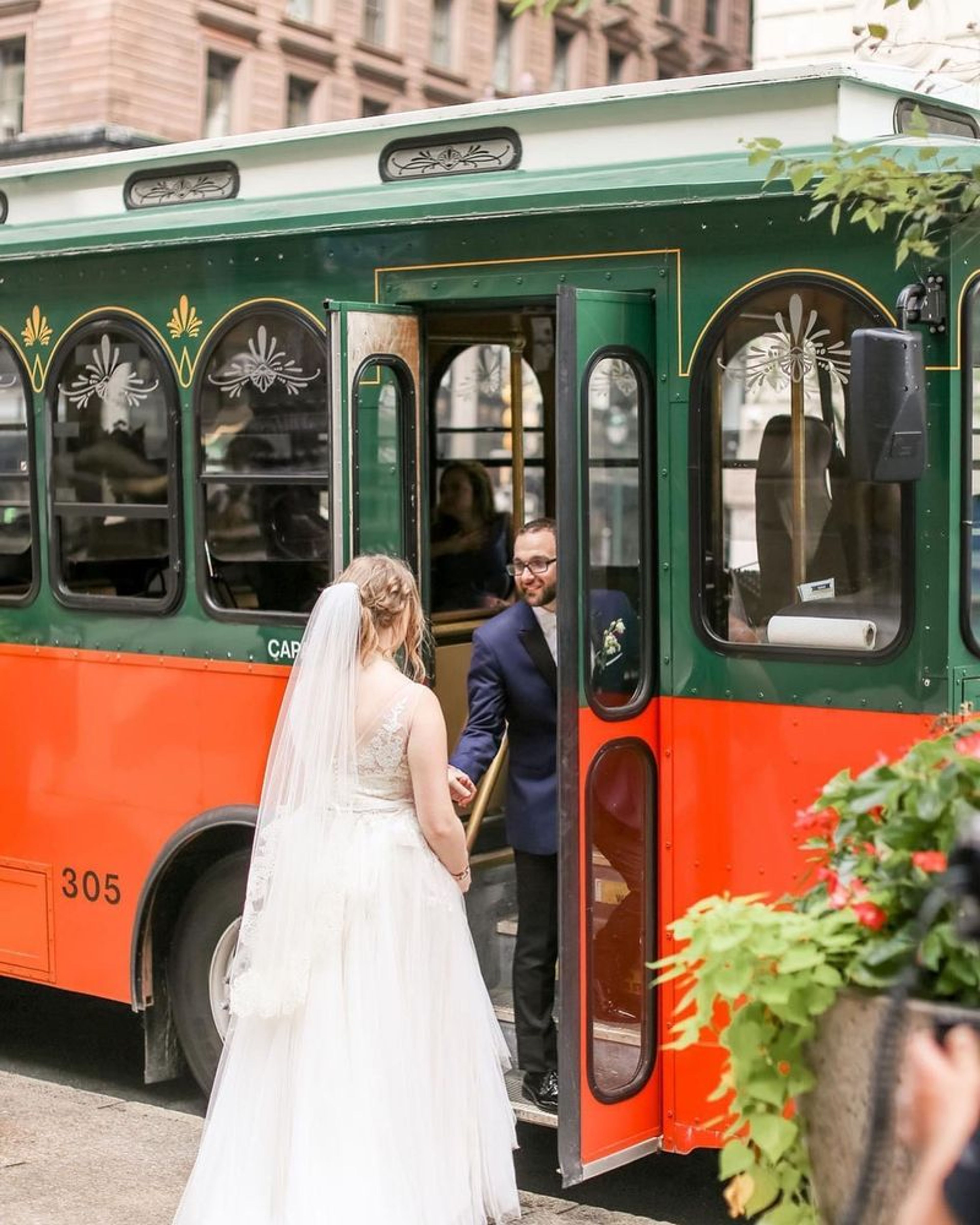 We Do Weddings