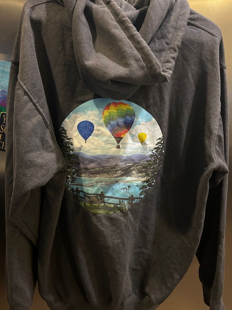 Okanagan Ballooning Merchandise - Image 1