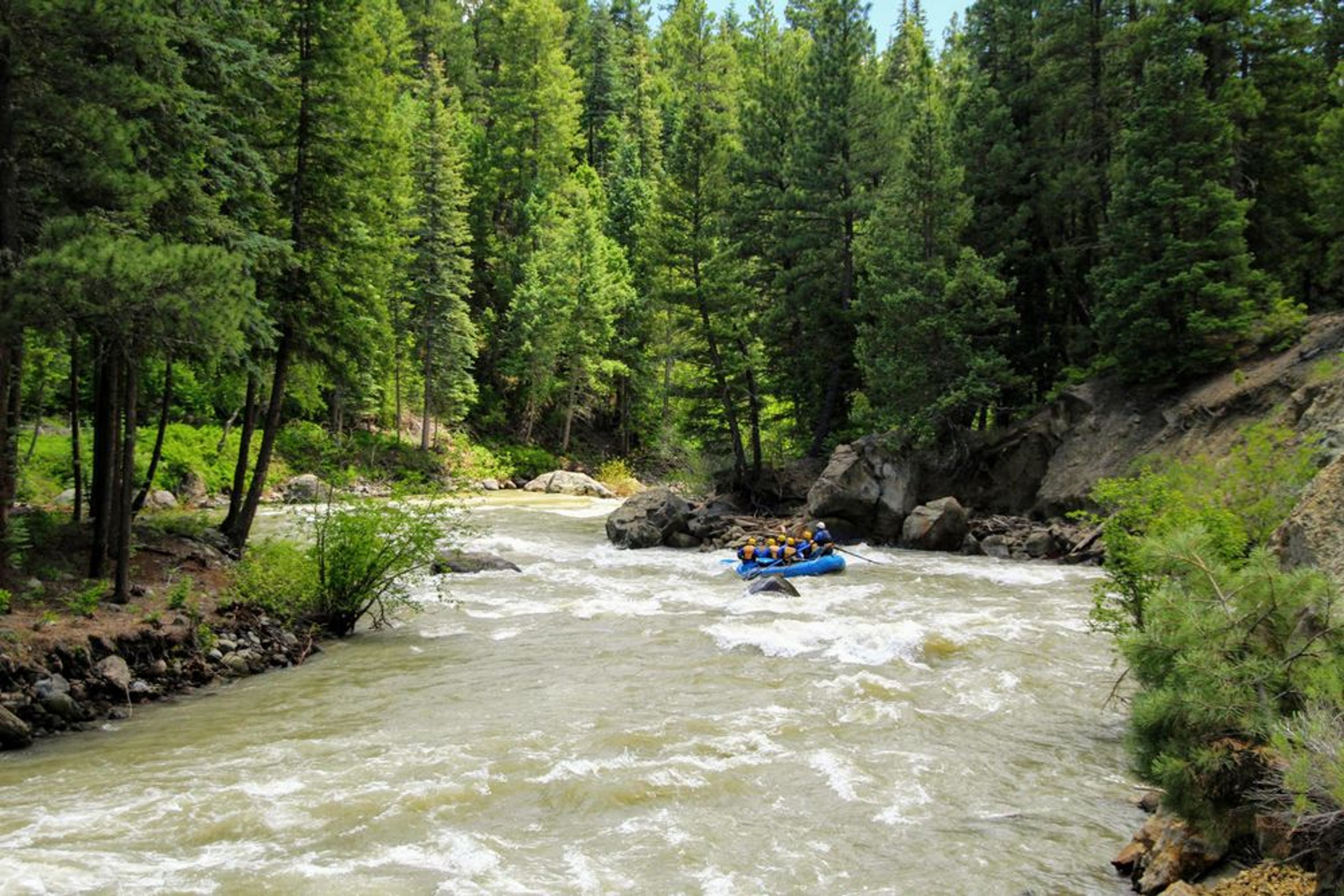 The Best Whitewater Rafting in Colorado: An Insider’s Guide to the State’s Rivers