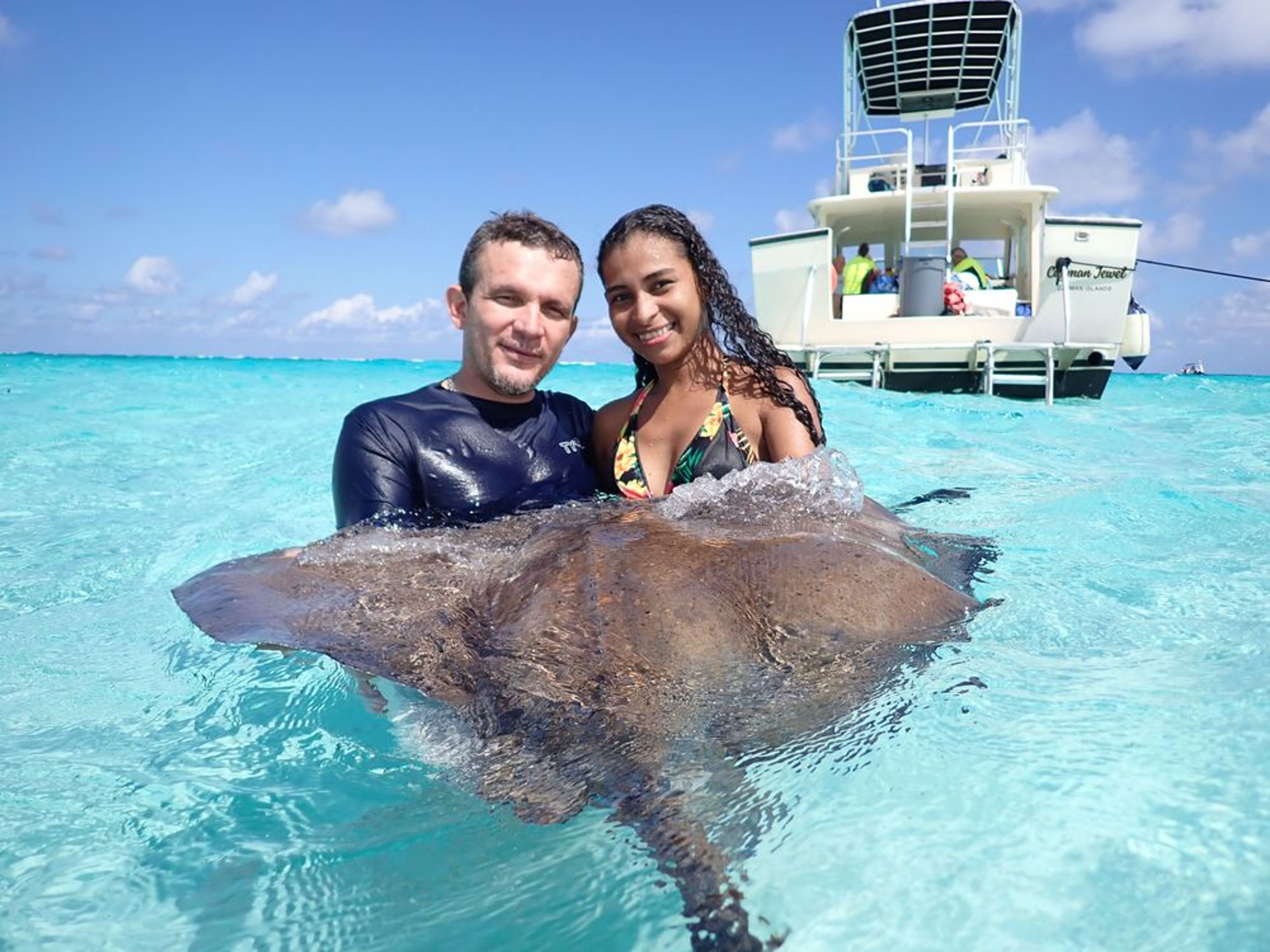 Tour #6: Stingray City Sandbar Experience - Image 4