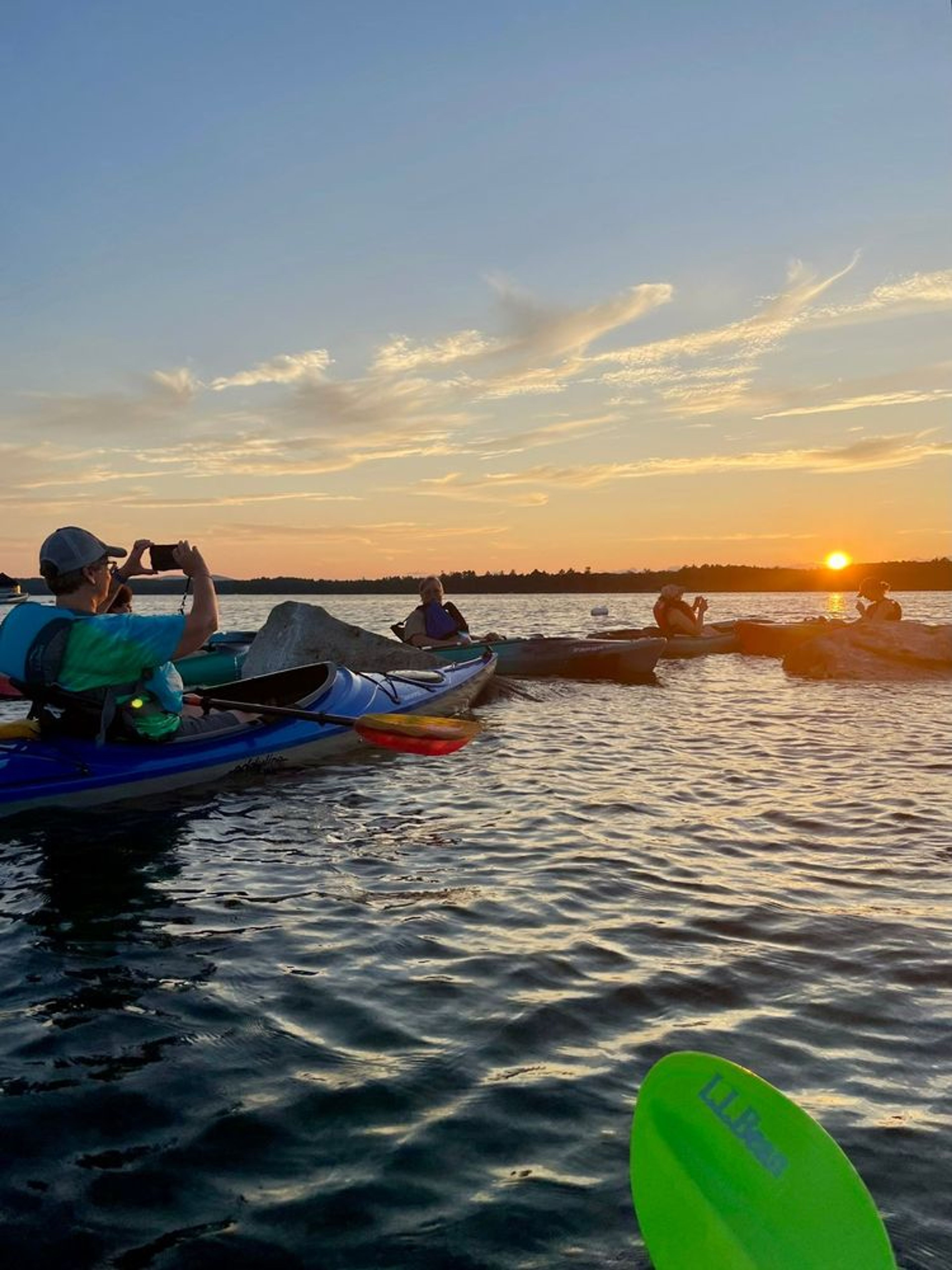 Sebago Sunset & Stories Kayak Tour - Image 3