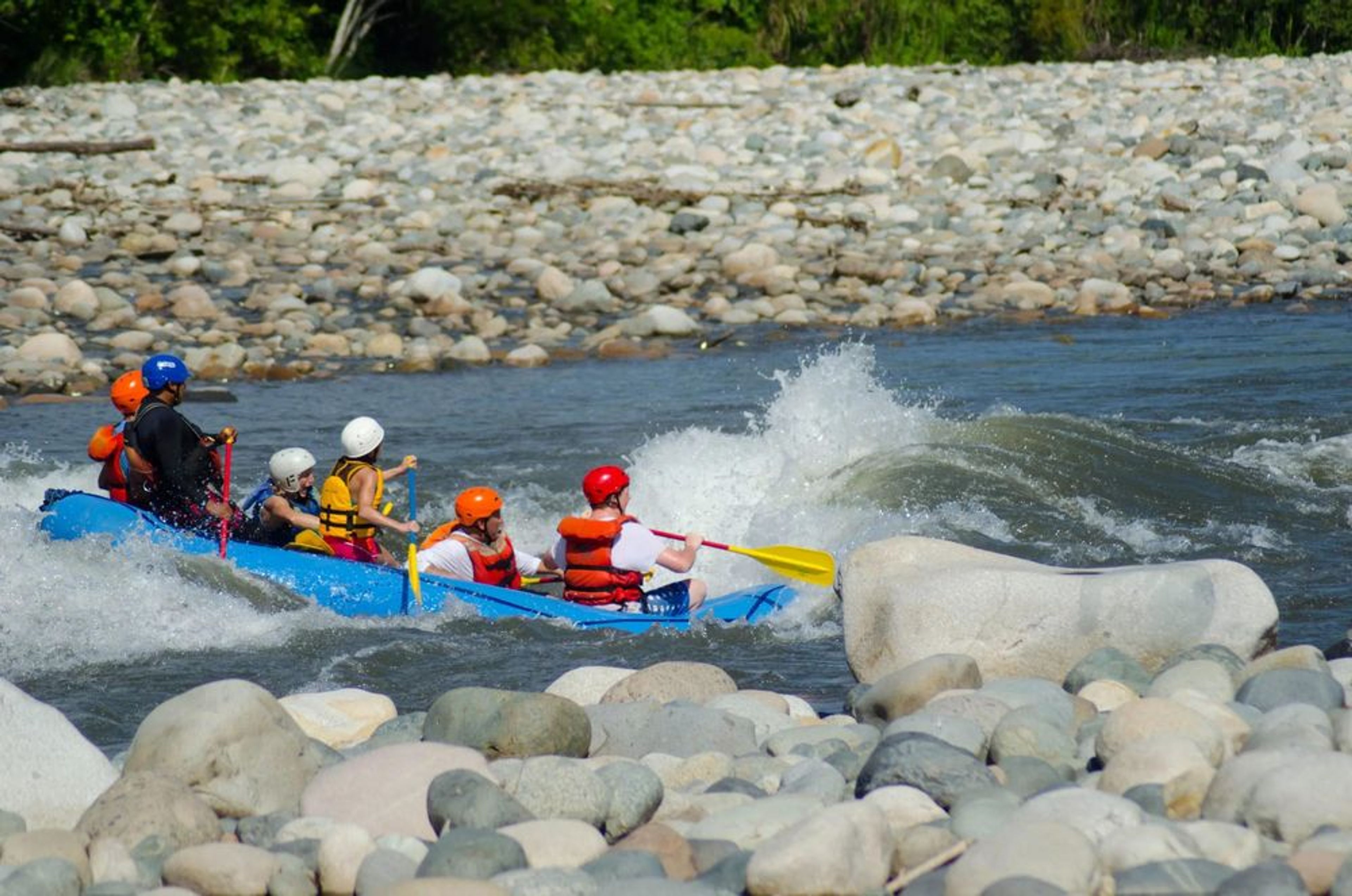Full-Day White Water Rafting Trip – Jondachi & Hollin - Image 4