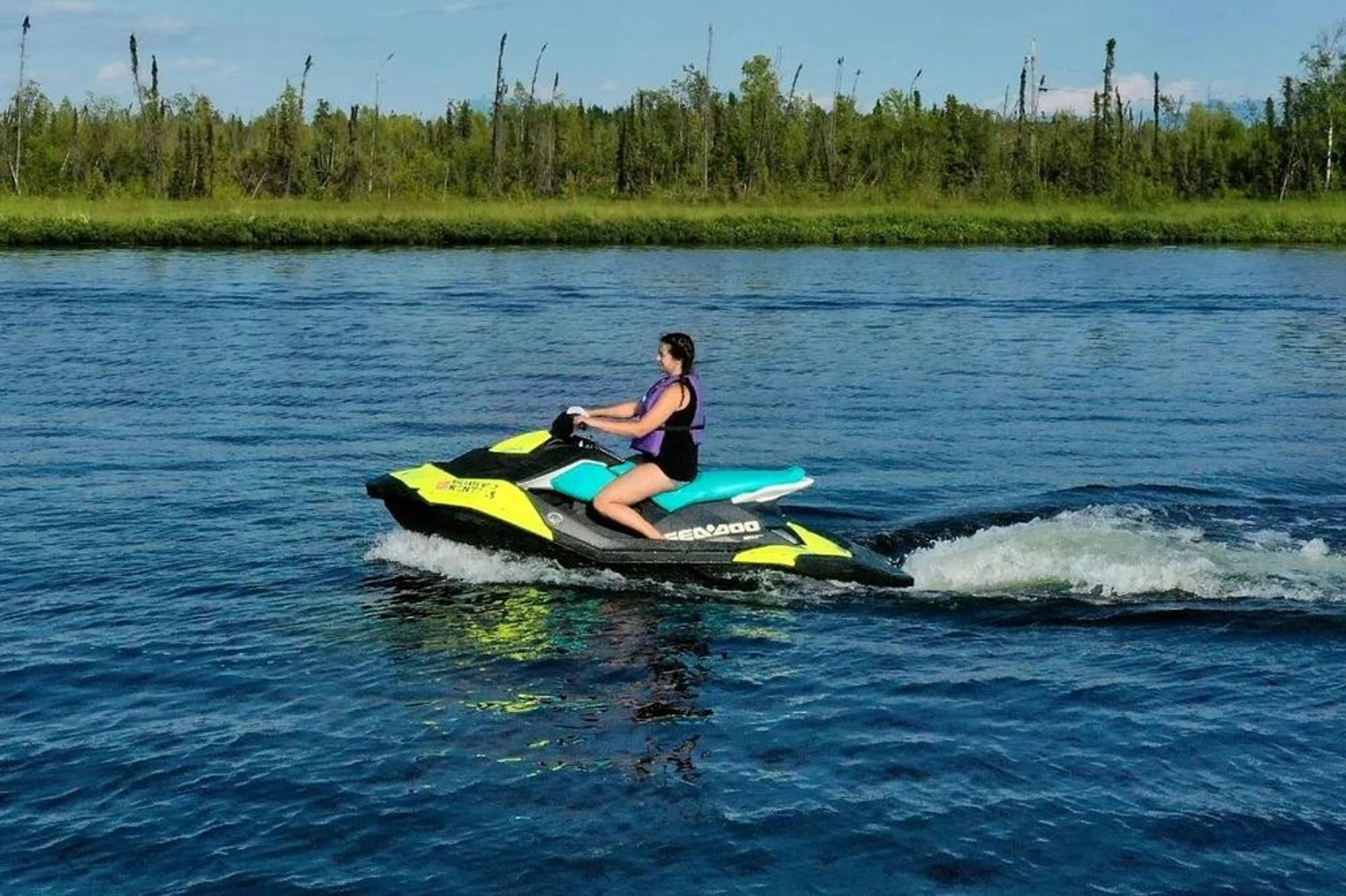 Jet Ski Spark - Image 1