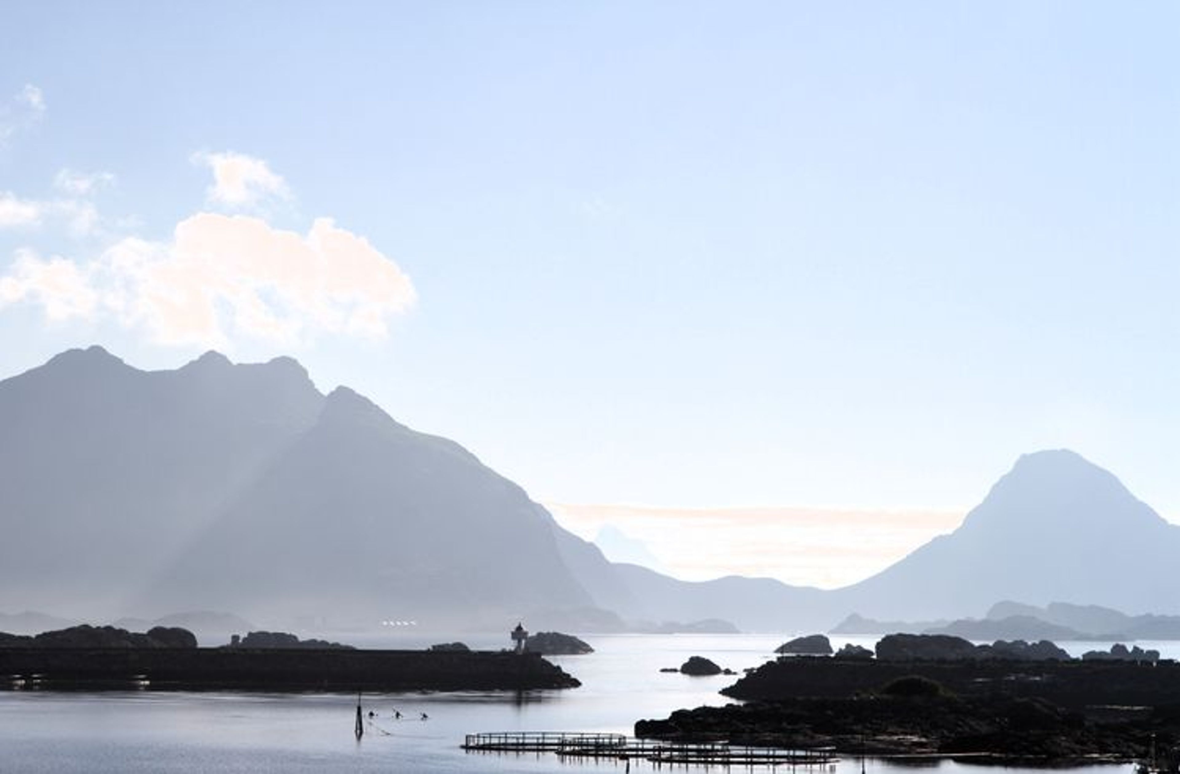 The seemingly endless island world encompassing some 1200 islands along the Helgeland Coast