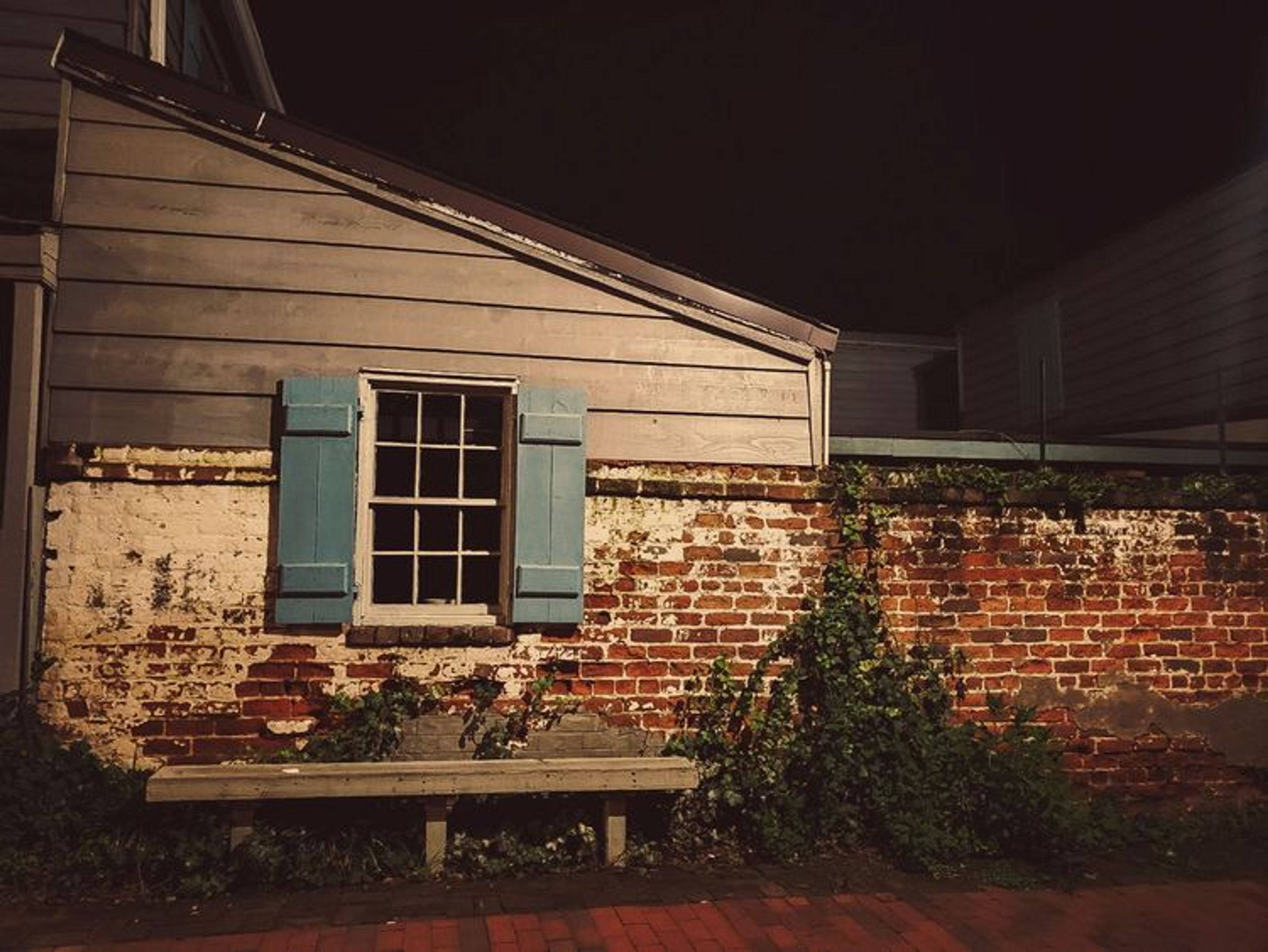 Haunted Historic Locations 