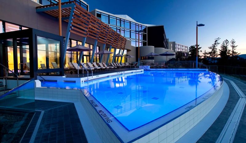 Sparkling Hill Infinity Pool