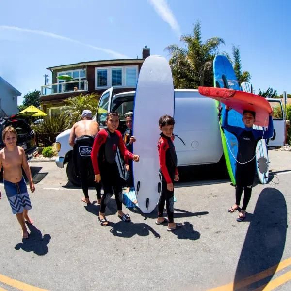 Big Group and Corporate Surf Classes - Image 4