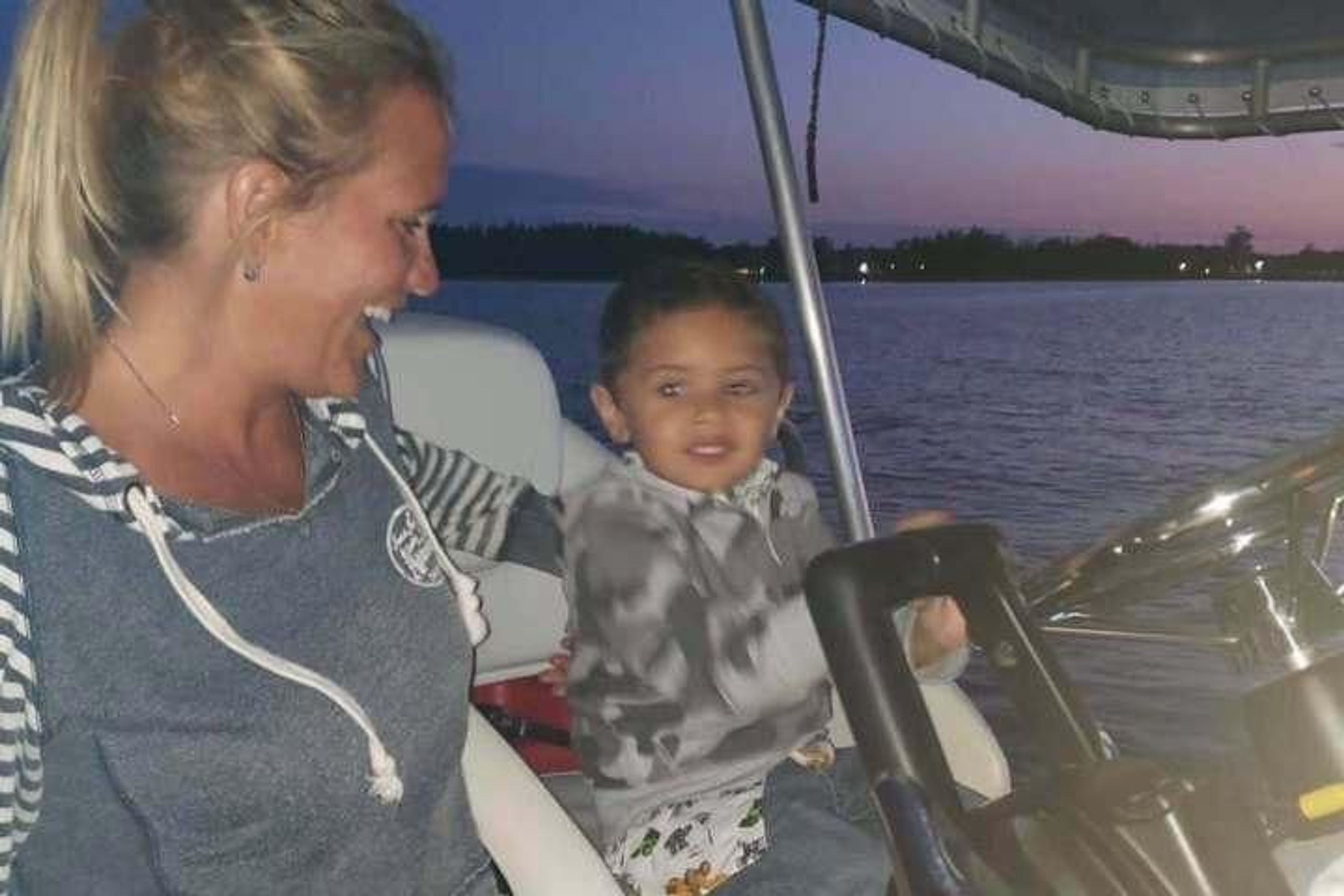 Private Charter YANKEE SUNSHINE (28 guests) - Image 3