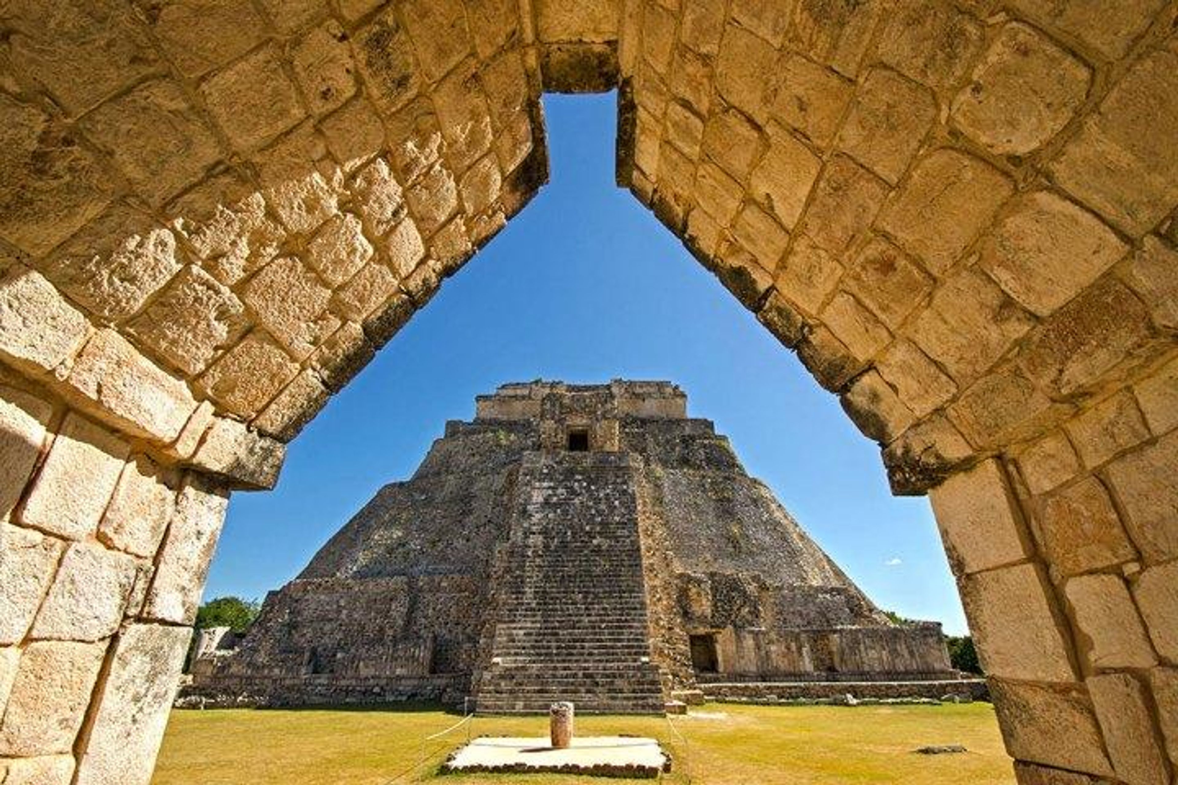 Tour Uxmal & Kabah - Image 1