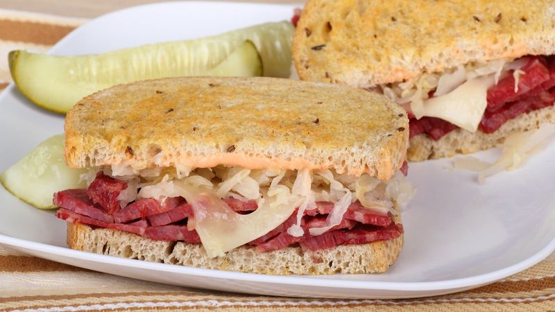 Corned Beef Sandwich - New York Style Sandwiches