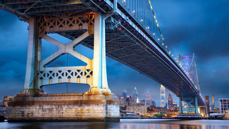 Benjamin Franklin Bridge Above Delaware River And Center City